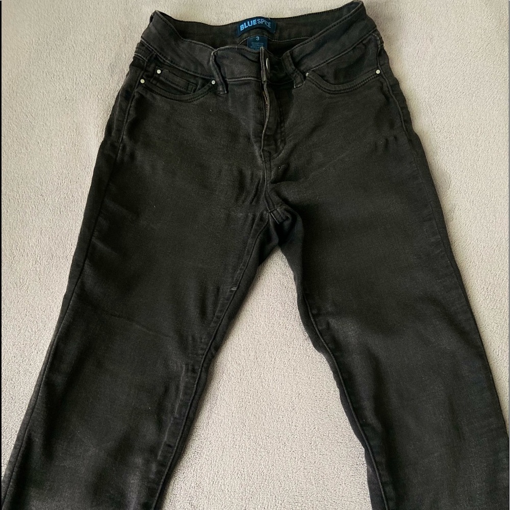 Black skinny jeans , size (3) womans , well used
